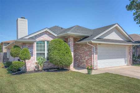 6916 Westover Way North Richland Hills, TX 76182