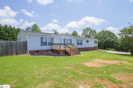113 Sir Lancelot Dr Piedmont, SC 29673