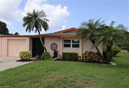 5570 Pendlewood Ln Fort Myers, FL 33919