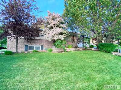 131 Elm Avenue Rexburg, ID 83440
