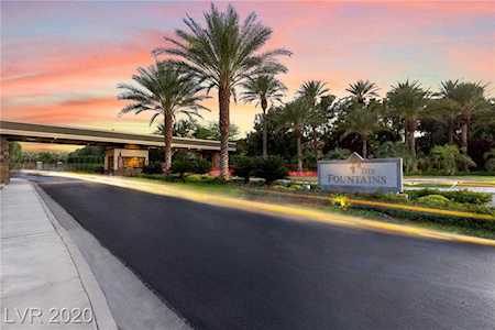 2225 Versailles Henderson, NV 89074