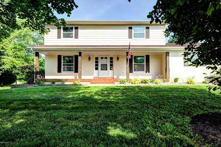 5300 Random Way Louisville, KY 40291