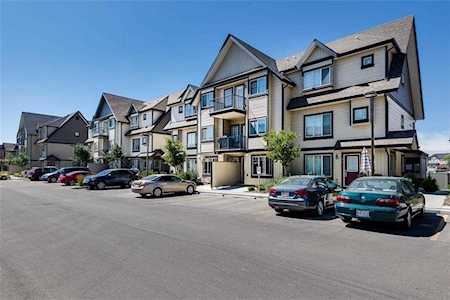 121 Copperpond Common SE #612 Calgary, AB T2Z 5B6