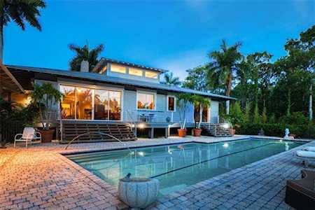 10681 E Bromley Ln Fort Myers, FL 33966