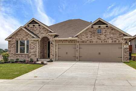 5428 Stonelake Drive Haltom City, TX 76137