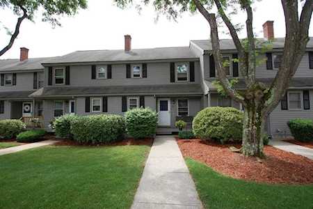 192 Pleasant St #25 Leominster, MA 01453