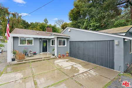 3252 Laurel Canyon Boulevard Studio City, CA 91604