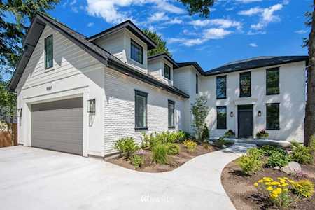 10607 Farwest Dr SW Lakewood, WA 98498