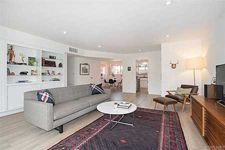 1830 Taft Avenue #307 Los Angeles, CA 90028