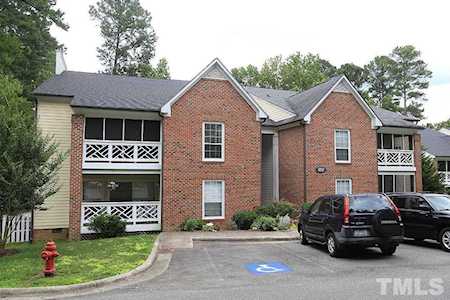 1010 Kingswood Drive #E Chapel Hill, NC 27517