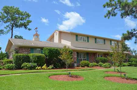 6808 Simca Dr Jacksonville, FL 32277