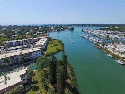 250 Santa Maria St #219 Venice, FL 34285