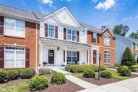11494 Abbots Cross Ln Glen Allen, VA 23059