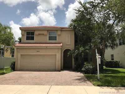 5215 SW 171st Ave Miramar, FL 33027