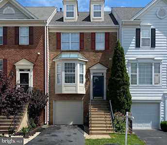 124 Goldsworth Terrace SW Leesburg, VA 20175