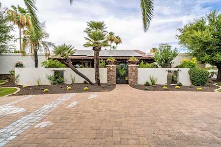 8320 E Carol Way Scottsdale, AZ 85260