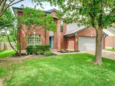 7033 Rambollet Ter Round Rock, TX 78681