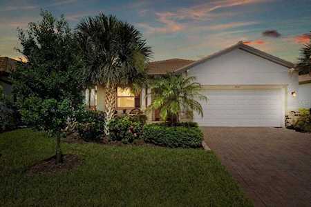 19317 Nearpoint Dr Venice, FL 34292
