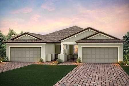 7022 Holbrook Cove Lakewood Ranch, FL 34202