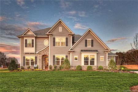 5121 Harwich Circle Weddington, NC 28104