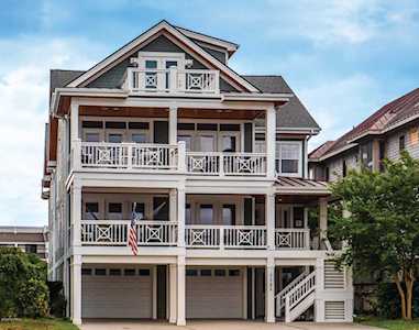 112 S Lumina Avenue Wrightsville Beach, NC 28480