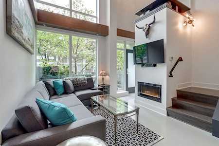 1439 Howe Street Vancouver, BC V6Z 1C2