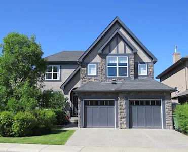 10 Wentworth Grove SW Calgary, AB T3H 5K3