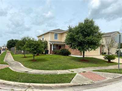 11829 Plains Valley Dr Del Valle, TX 78617