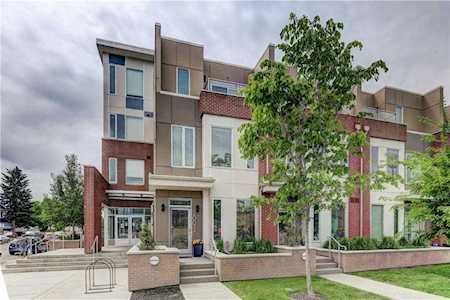 2001 1 Avenue NW Calgary, AB T2N 2S7