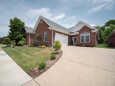 6605 Villa Spring Dr Louisville, KY 40291