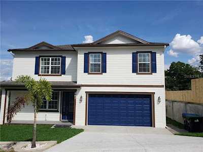 851 School St Apopka, FL 32712