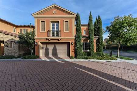 43 Cipresso Irvine, CA 92618