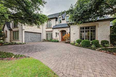 6912 Stone Meadow Drive Dallas, TX 75230
