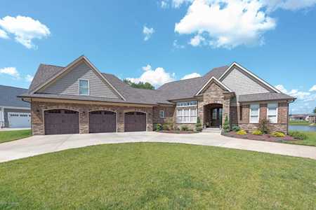 9613 Dabney Carr Dr Louisville, KY 40299