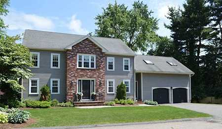3 Briarwood Lane Dedham, MA 02026