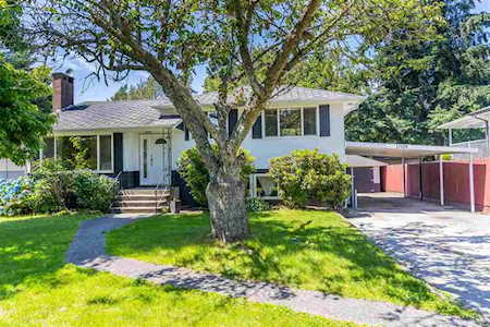 11019 Taylor Way Delta, BC V4C 4K2
