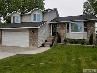 1955 Midway Avenue Ammon, ID 83406