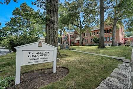 18 N Broadway #303 Greenburgh, NY 10591