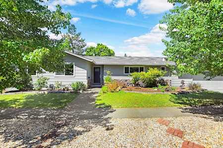 421 Sandra Way Santa Rosa, CA 95405