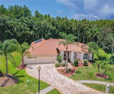 1092 Copeland Ct Tarpon Springs, FL 34688