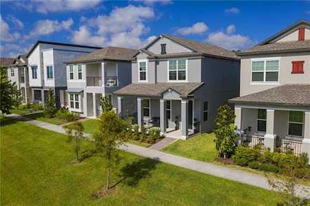 2005 White Feather LOOP Oakland, FL 34787