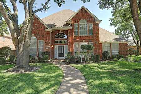 326 Pecan Hollow Drive Coppell, TX 75019