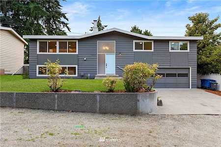 20613 5th Ave S Des Moines, WA 98198