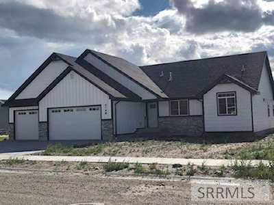 4748 S Mountain Bend Drive Ammon, ID 83406