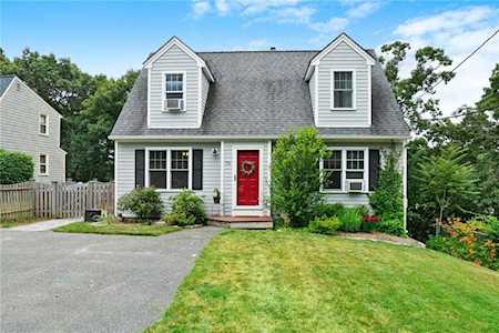 70 Staples Ave Warwick, RI 02886