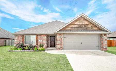 1021 Sienna Dr Centerton, AR 72719