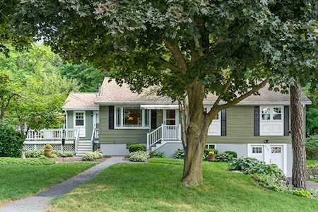 212 Ridgewood Drive Leominster, MA 01453