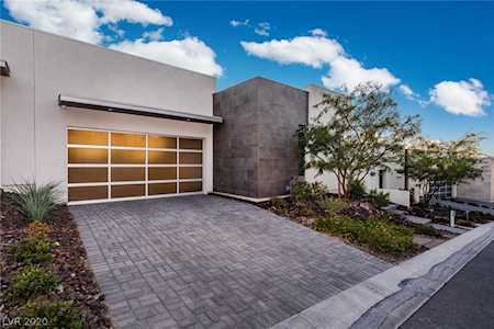 451 Serenity Point Dr Henderson, NV 89012