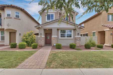 1055 S Reber Avenue Gilbert, AZ 85296