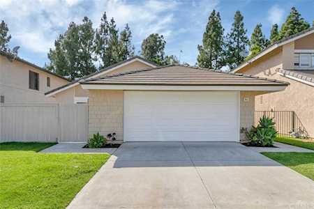 96 Summerstone Irvine, CA 92614